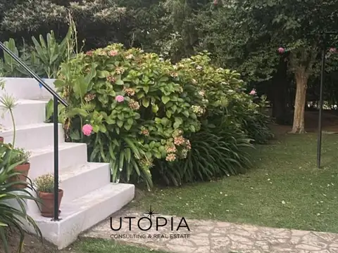 Casa en Venta al Este