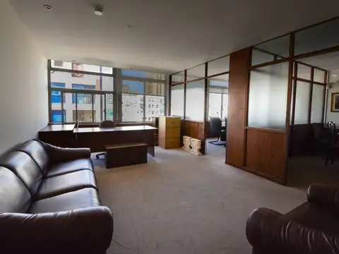 Oficina en Venta en Ciudad Vieja, USD 49.000