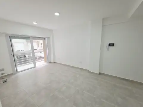 Departamento en Alquiler en Martin Coronado, $ 600.000
