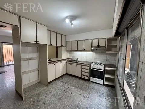 Depto Tipo Casa en Alquiler de 3 ambientes