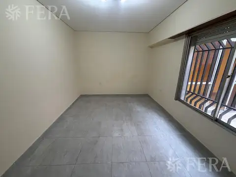 Alquiler de PH 3 ambientes en Sarandi