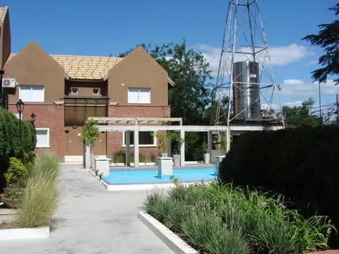 Depto Tipo Casa en Venta de 4 ambientes