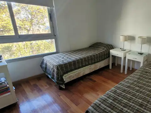 Departamento en Alquiler con 1 cocheras