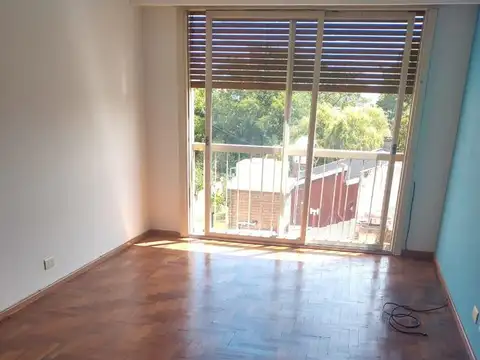 Departamento 2 ambientes en excelente zona. Excelente estado y ubicación!