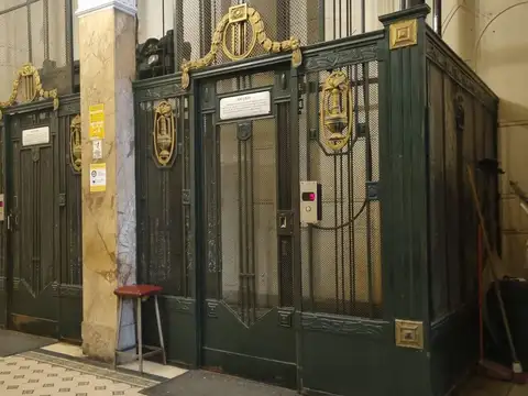 Oficina en Alquiler en Microcentro, $ 205.000