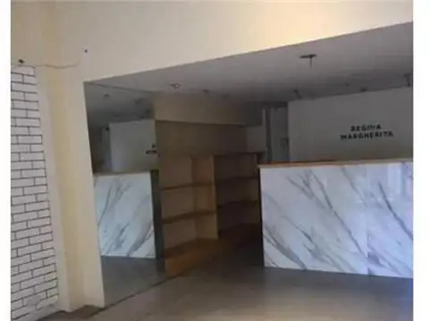 Local en Venta 40 años