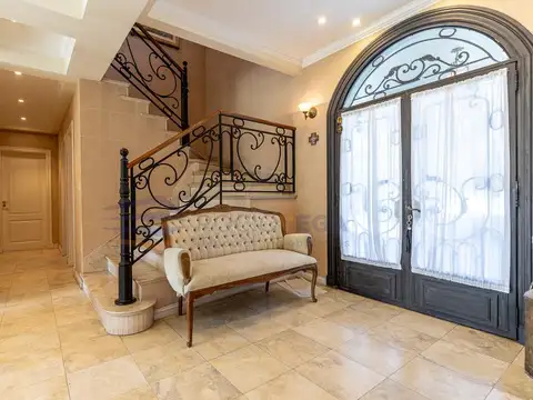 Casa en Venta de 5 dormitorios