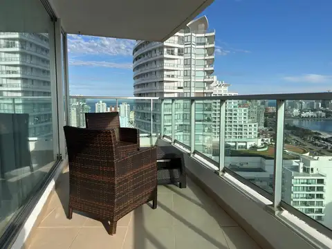 Departamento en Alquiler Temporal con 1 cocheras