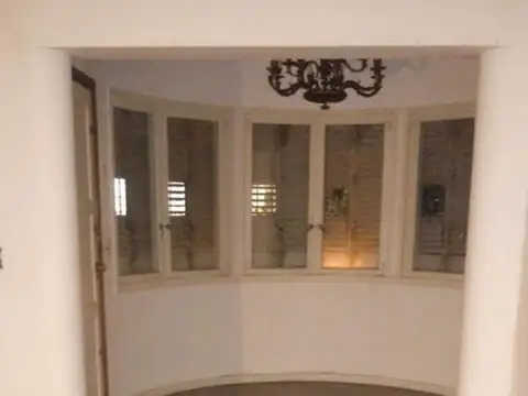 Depto Tipo Casa 3 ambientes con 2 baños