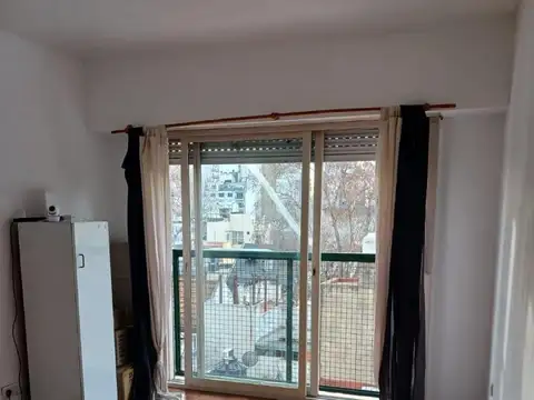 Espinosa 1400, Piso 4°