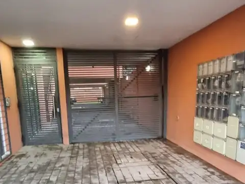 ALEM LEANDRO N. 600, Piso 2