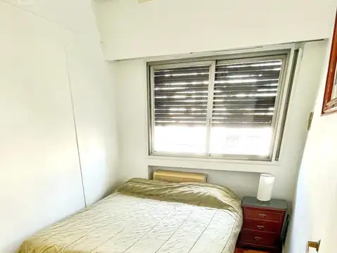 Guido al 1700 entre AV. Callao y Rodriguez Peña