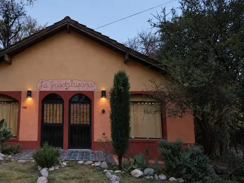 Casa + 2 locales comerciales en venta en Rincon del Este