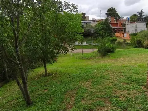 Terreno en Venta 20  mts Frente