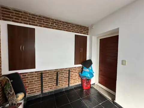 Casa en Venta en Azcuenaga, USD 149.000