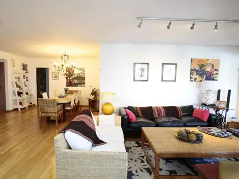 Departamento 4 ambientes con 2 baños