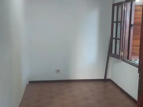Agustín Maza al 400