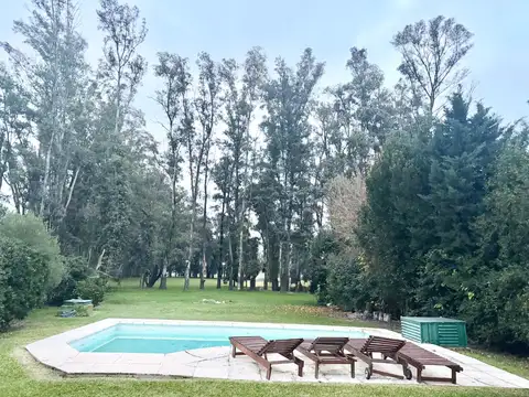 Casa 5 ambientes con 2 baños