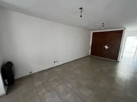 Depto Tipo Casa en Venta 14 años