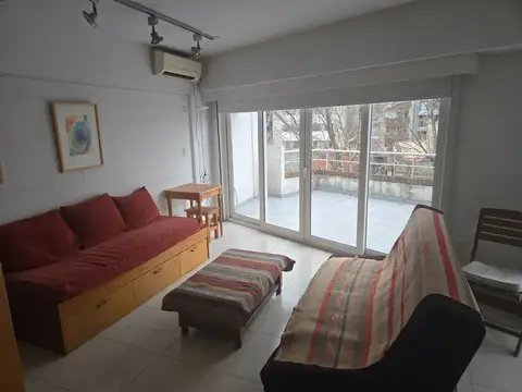 PISO DE 4 AMBIENTES IDEAL OFICINA