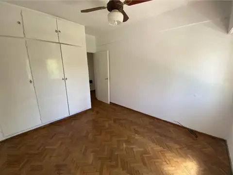 Departamento 5 ambientes con 2 baños