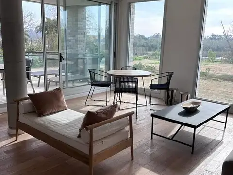Departamento en Venta con 2 cocheras