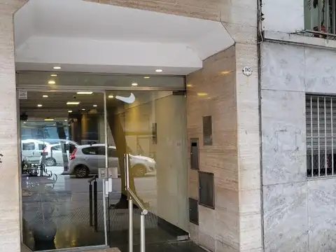 AVENIDA CORONEL DIAZ al 1900