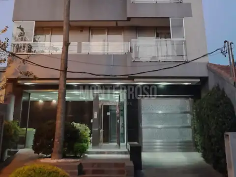 Departamento  en Alquiler en Berazategui, G.B.A. Zona Sur, Argentina