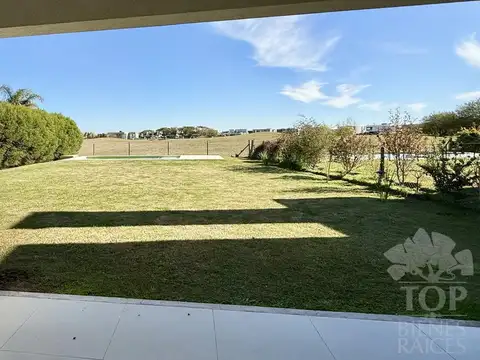 Casa en Alquiler 1 año