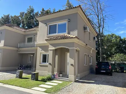 Casa  en VENTA CON RENTA ubicado en Liquidambar, Pilar, G.B.A. Zona Norte