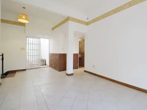 Depto Tipo Casa en Venta en Parque Chas, USD 229.000