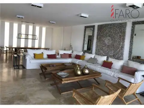 Apartamento en La Barra 3 dormitorios y servicio