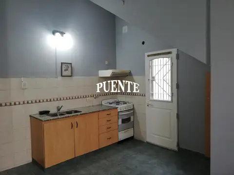 Depto Tipo Casa en Venta en Lomas de Zamora, USD 75.000