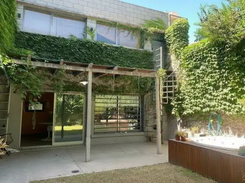 ALQUILER CASA 3 AMB C/PARQUE. CENTRO DE BERNAL