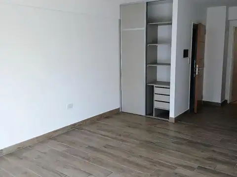Departamento en Alquiler en Caballito Norte, $ 599.990