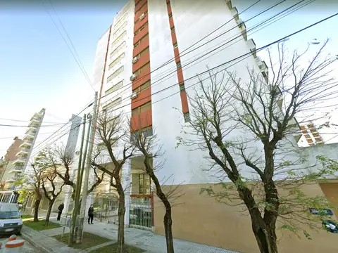 DEPARTAMENTO 2 AMBIENTES CON BALCÓN – MUY BUEN ESTADO Bragado 6190, Piso 2° “C” – , esquina Las Flores, Wilde, Avellaneda