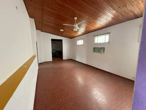 VENTA/LOCAL/OFICINAS/MICROCENTRO