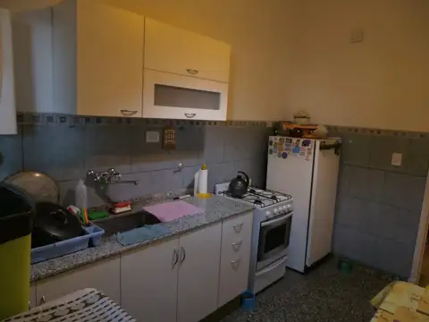 Departamento 1° piso por escalera modernizado