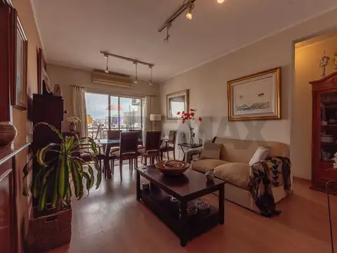 Departamento 4 ambientes con 2 baños