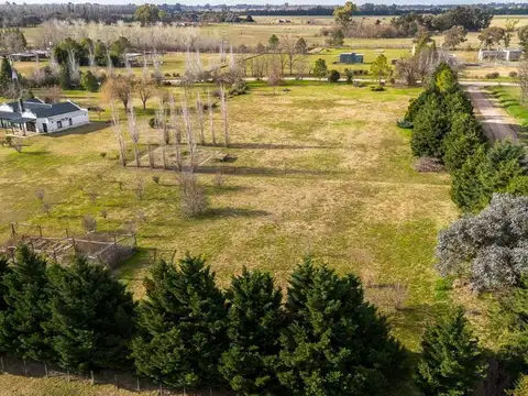Terreno en Venta en Loma Escondida, USD 75.000