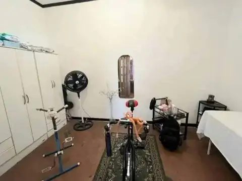 Oportunidad! Valor M2 U$S 773 Venta DEPTO 4 amb V Sarsfield