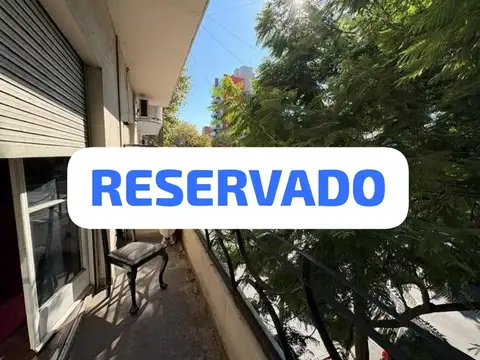 3 AMBIENTES CON PATIO Y BALCON