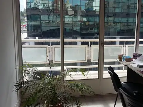 Humberto Primo 600, Piso 2°