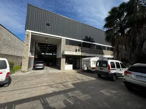 GALPON 1200 MTS CUBIERTOS, AREA DE PROMOCIO EL TRIANGULO!