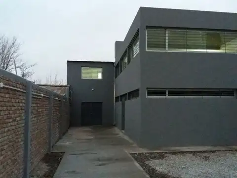 ALQUILER GALPON - VILLA UDAONDO - ITUZAINGO