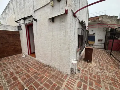 Depto Tipo Casa Monoambiente con 1 baño