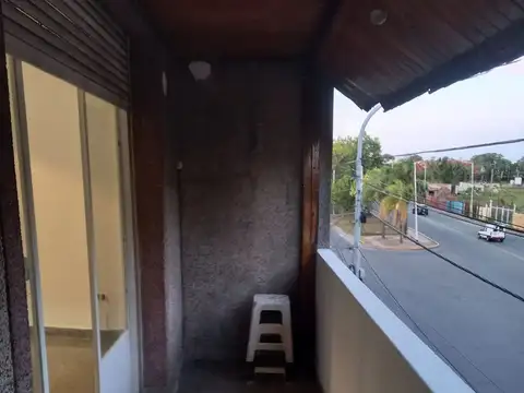 Departamento en Alquiler en Piñeyro, $ 600.000