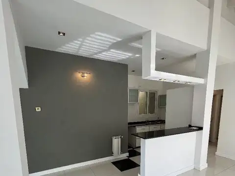 Casa en Alquiler Temporal en Country Club Banco Provincia, USD 1.500