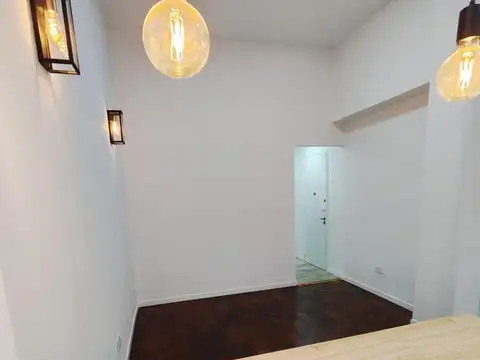 Av Juan B Alberdi 1700