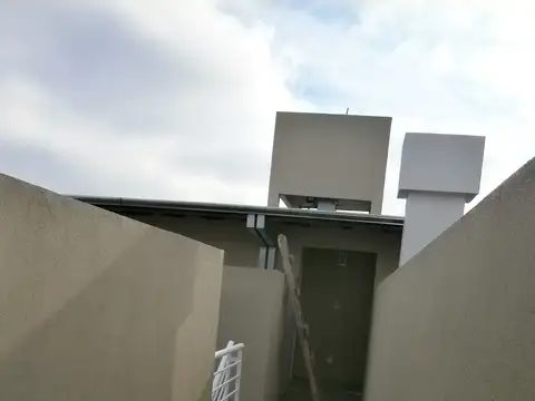 General Villegas 600